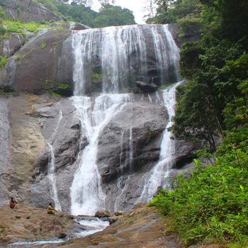 THUMBI-THULLUM-PARA-WATERFALL