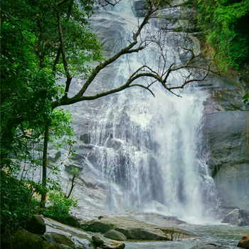 Eerattumuku-Waterfall