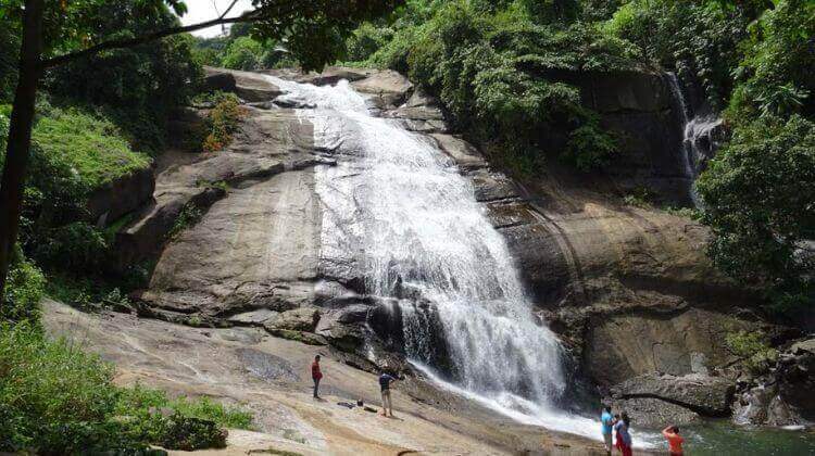  First Waterfall (eerattumukku)